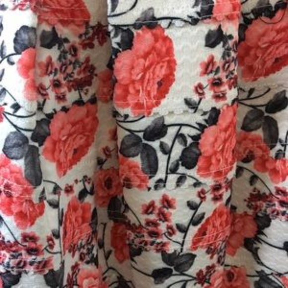 **PRICE FIRM* Cute Pleated Spring/Summer Skirt - Picture 4 of 5